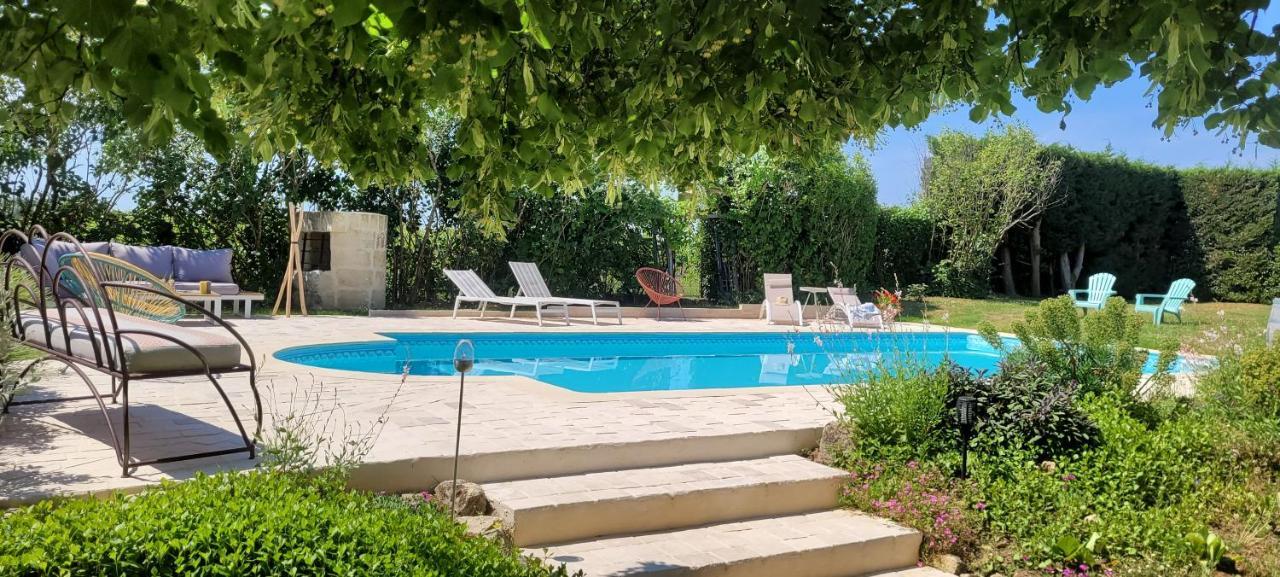 Au Do'Mayne des Bouilles Lussac  Extérieur photo