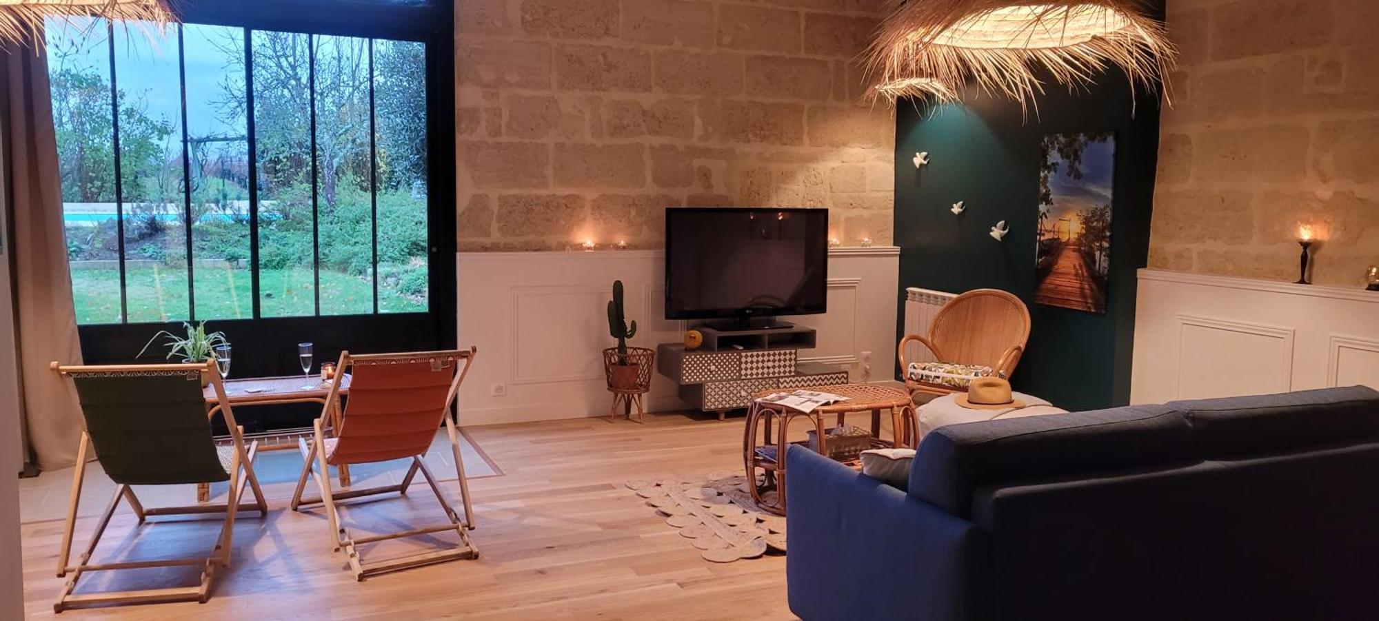 Au Do'Mayne des Bouilles Lussac  Extérieur photo
